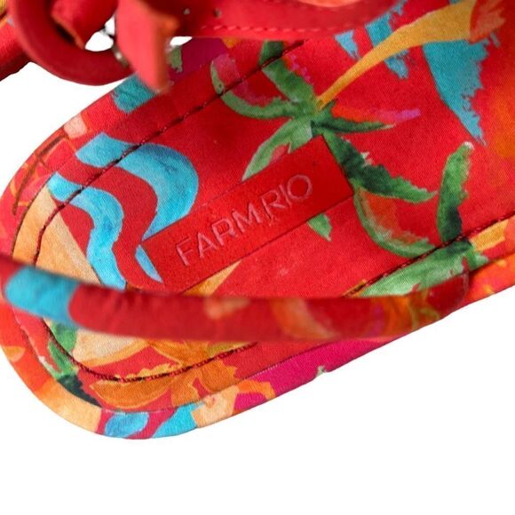 FARM Rio Tropical Tube Strap Sandals - Picture 6 of 9